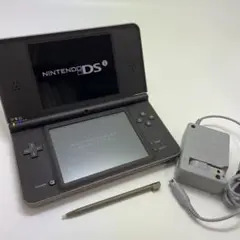 任天堂 Nintendo DSi LL 本体　充電器　タッチペン