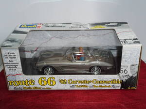 ☆大盤振舞・未開封・Route 66 Revell ☆1/25 1962 Corvette Convertible with Tod Stiles and Buz Murdoch Figures☆24012