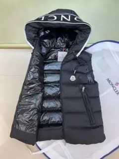 MONCLER モンクレール 秋冬のダウンジャケット