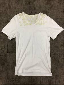 半額 ( S ) 限定 Martin Margiela Vネック AIDS Tシャツ ホワイト 白 マルタン マルジェラ メゾン エイズ maison 蛍光 メッセージ MM6 足袋