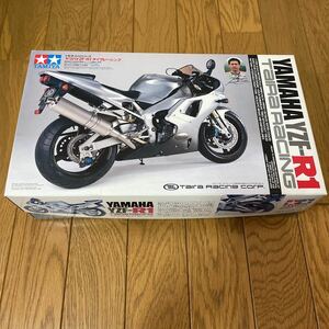 タミヤ 未組立 プラモデル ヤマハ YZF-R1 タイラレーシング フルビュー 1/12オートバイシリーズ TAMIYA YAMAHA TAIRA RACING