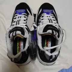 SKECHERS　メンズスニーカー