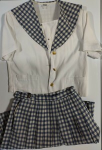 岡山県[就実中学校]女子制服　HANAE MORI　ハナエモリ　160A　夏服セーラー服長袖　夏服上下セット(W63.L52)