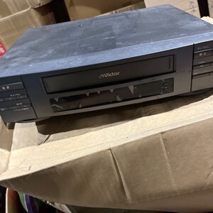 戸0829 動作ok レトロ　VICTOR ビクター VHS ビデオデッキ HR-A3 ビデオカセットレコーダー 収蔵品 骨董品 アンティーク