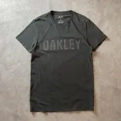 【入手困難】OAKLEY Tシャツ ジャストサイズ 黒 褪色感 フェード 個性派