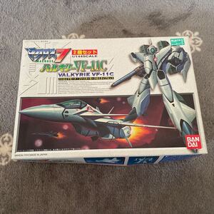  バンダイ　マクロス7 バルキリーVF-11C バトロイド・ファイターモード 2タイプセット　1/144 プラモデル 　未組立　