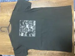 カウズTシャツ