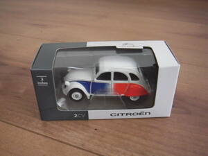 ノレブ　シトロエン　2CV　ミニカー　CITROEN　白　ホワイト　3インチ