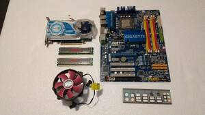 GIGABYTE GA-EP45-UD3R CORE2QUAD Q8300 2.5Ghz HIS RADEON HD4670 512MB 他