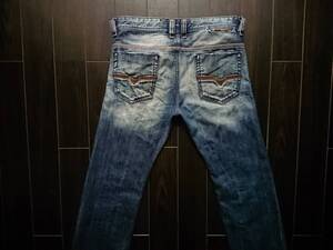 DIESEL♪SAFADO♪REGILAR SLIM-STRAIGHT♪Italy♪ディーゼル♪デニム♪ウォッシュ＆ダメージ♪W29 L32♪WASH 0885R