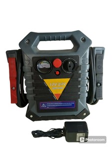 JUMPSTART ジャンプスターター 12V/24V バッテリー 充電器 自動車 オートバイ　