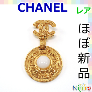 【極美品】シャネル　CHANEL ピンブローチ　ブローチ 94A　ココマーク ゴールド　金系