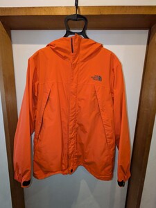 ノースフェイス THE NORTH FACE スクープジャケット スノーボード　登山　ジップインジップ　メンズＳ