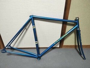 三連勝 Cyclone Cherubimトラックフレーム 