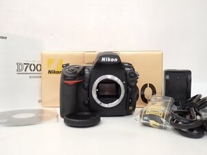 Nikon ニコン デジタル一眼レフカメラ D700 ボディ バッテリー/充電器付き □ 70DB1-1