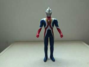 ウルトラヒーロー800シリーズ ソフビ ウルトラマンコスモス エクリプスモード