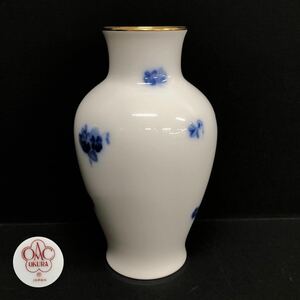 H■ OKURA 大倉陶園 花瓶 金彩 金縁 小花柄 青色 ブルーフラワー フラワーベース 花器 花入 壺 高さ27cm インテリア アンティーク 