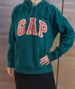 ⭐GAP スウェットパーカー　 グリーン M　❤人気カラー　お買い得