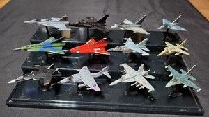 戦闘機のチョコエッグ ユーロファイター&ロシア機 12機ケース付き