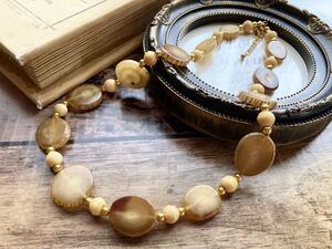 上品 ヴィンテージ 水牛の角 ネックレス ショート アンティーク アクセサリー antique necklace Buffalo horn pendant vintage accessory G