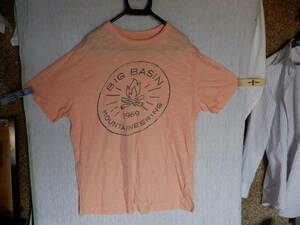 ＧＡＰ　ギャップ　　　丸首　　Ｔシャツ　　　淡いピンク　　ＢＩＧ　ＢＡＳＩＮ　　　ＸＬサイズ 　