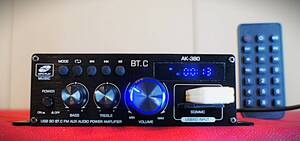 値下げ！USB SD BT AUX FM　AUDIO アンプ 　DC12V電源付　小型AMP　AK-380