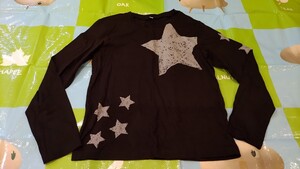 ☆西松屋☆星柄黒の長袖Tシャツ☆140㎝☆男の子☆