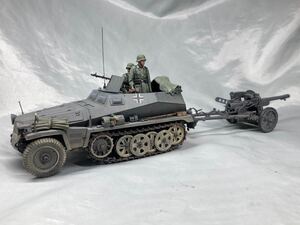 タコム ドラゴン 1/35 ドイツ軍 ハーフトラック Sd.Kfz.250/1 Pak97/35 完成品