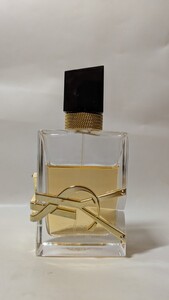 3320送料300円 残量6割以上 Yves Saint Laurent イヴ サンローラン LIBRE リブレ 50ml オードパルファム EDP 香水 オーデパルファム