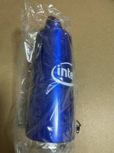 ◇intel カラビナ付きアルミニウム スポーツボトル 500 青　インテル　ALUMINIUM SPORTS BOTTLE 500