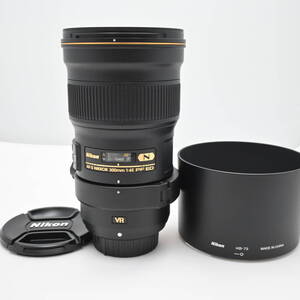 極上品★Nikon 単焦点レンズ AF-S NIKKOR 300mm f/4E PF ED VR　ニコン