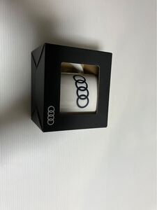 アウディ　マグカップ　Audi 白　新品　未使用品　即決