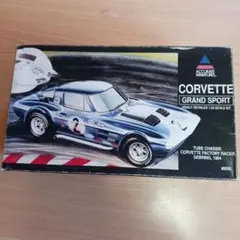 コルベット GRAND SPORT 1:24SCALE KIT #5000