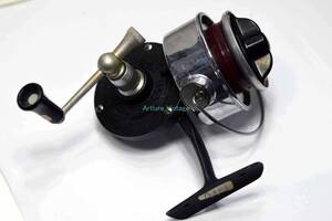 BACHE BROWN MASTER REEL MODEL 4 AIREX CO,. USA MADE AX03-307 VINTAGE REEL,　OLD REEL,　HISTRICAL REEL ビンテージリール