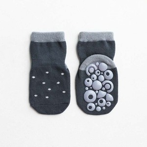 ☆ グレー ☆ Mサイズ（12cm） ☆ キッズ ソックス 滑り止め sesocks04 ベビー 靴下 滑り止め ソックス キッズ くつ下 ベビーソックス