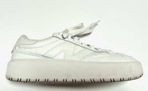 1067L　美品！【new balance】ニューバランス　スニーカー　The Intelligent Choice　CT302　24㎝　白　厚底　