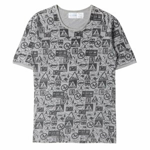 COMME des GARCONS コムデギャルソン Tシャツ サイズ:M 標識グラフィックプリント クルーネック Tシャツ SHIRT 総柄 グレー トップス