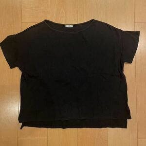 ☆★黒　半袖Tシャツ カットソー　M サイズ