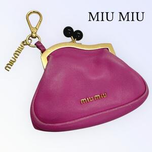 ミュウミュウ MIUMIU コインケース 小銭入れ ミニ財布 がま口 ピンク