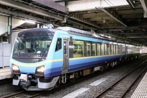 ★[11-37]鉄道写真:JR HB-E300系(SATONO)★Lサイズ