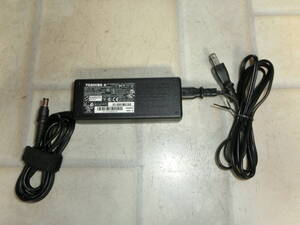 TOSHIBA AC/DC ADAPTER PA3283U-5ACA 15V 5A