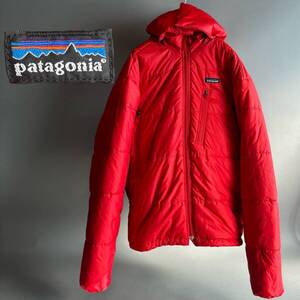 YM566 patagonia パタゴニア PUFF JACKET パフジャケット 83990F02 メンズ Lサイズ 赤 レッド 02年製 中綿 検)古着 パフボールジャケット