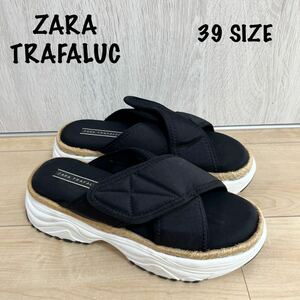 美品　ZARA TRAFALUC サンダル　39サイズ　25.5㎝　ブラック　黒　マジックテープ　厚底サンダル　レディース