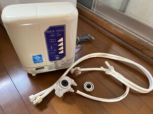 連続式電解水生成器　アクア　ベガ