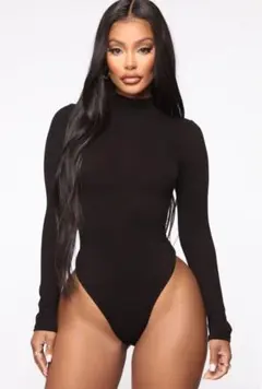 FASHION NOVA リブ ボディスーツ 黒