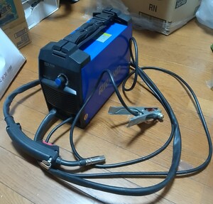 100V ノンガス半自動溶接機