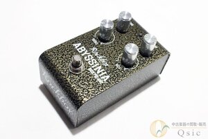 [超美品] Rockbox ABYSSINIA シンプルながら非常に使い勝手の良いベースプリアンプ/オーバードライブ [WK547]