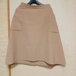 DES PRES　size34　ベージュスカート　トゥモローランド