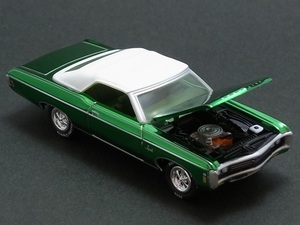 ☆☆日曜夜☆ルース☆1969 CHEVY IMPALA CONVERTIBLE☆INCLUDES EXCLUSIVE GRIP CLIP☆HOLIDAY CLASSICS 2006☆JOHNNY LIGHTNING☆1/64