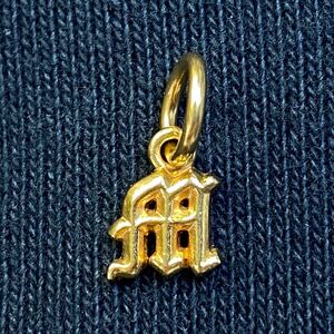 【美品】【正規品】CHROME HEARTS クロムハーツ イニシャル M スタックチャーム ミニ 22k アルファベット チャーム